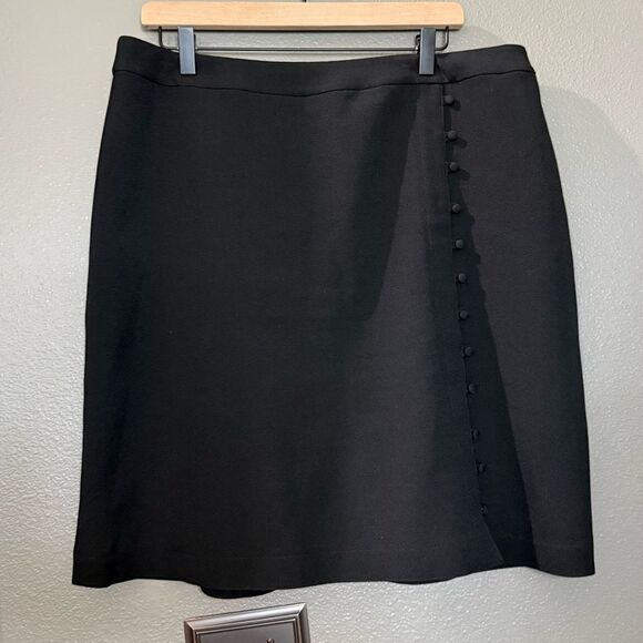 Nine West Black Asymmetrical Button Front Skirt Textured fabric - Picture 1 of 9